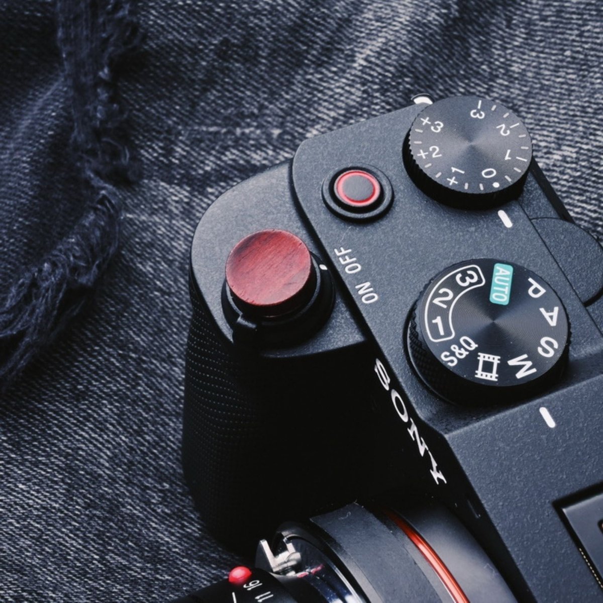 Sony A7C A7M4 Shutter Button Hot Shoe Cover Set - iWoodStore