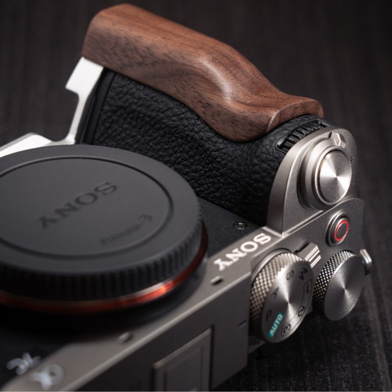 Sony A7C2 A7CR Grip YW Design - iWoodStore