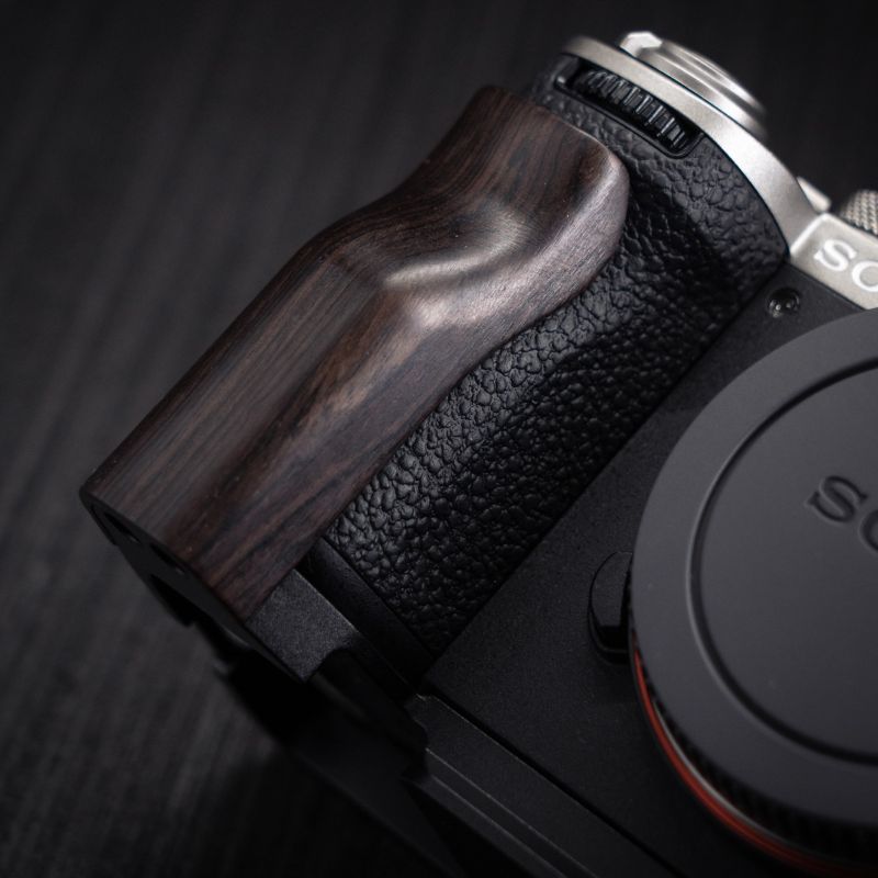 Sony A7C2 A7CR Grip YW Design - iWoodStore