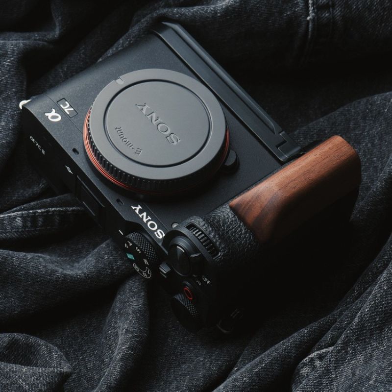 Sony A7CII Grip Second Generation (A7C2 A7CR) - iWoodStore