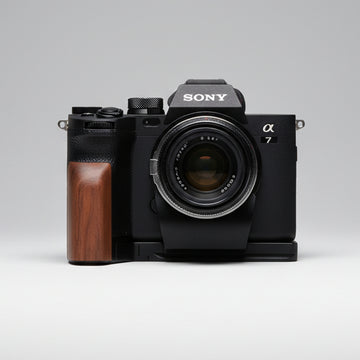 Sony Alpha 7 M4 A7R5 (A7M4) Hand Grip - iWoodStore