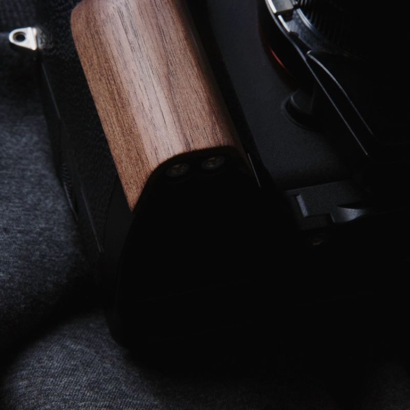 Sony Alpha 7 M4 A7R5 (A7M4) Hand Grip - iWoodStore