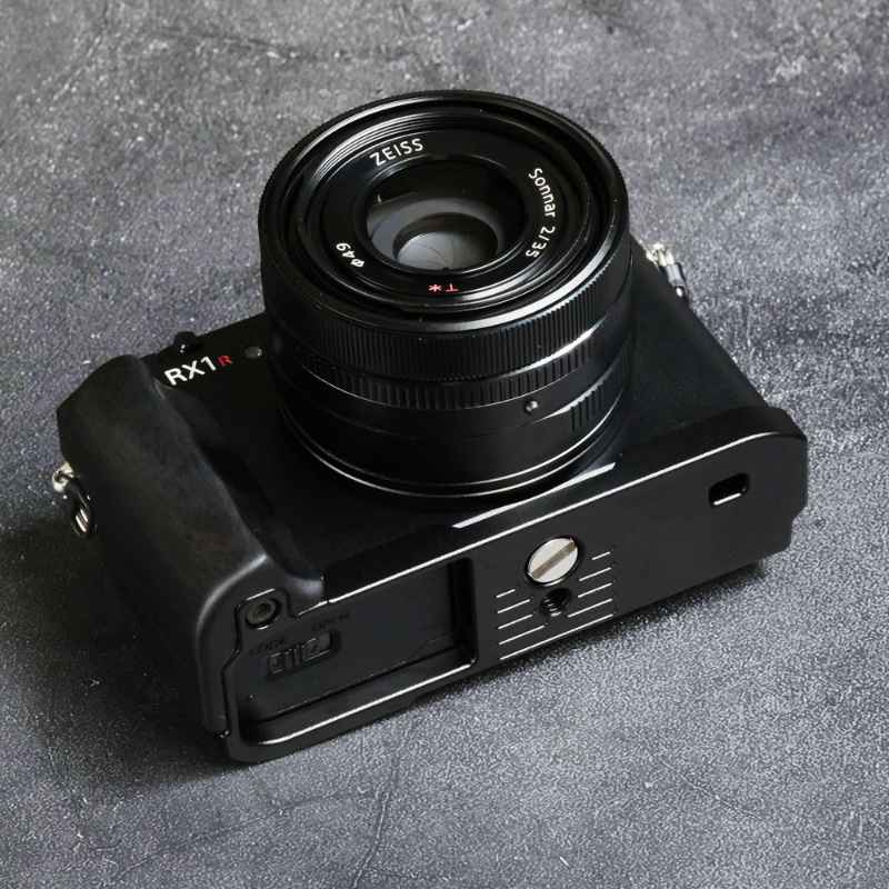 Sony RX1R3 Grip Wood MS - iWoodStore