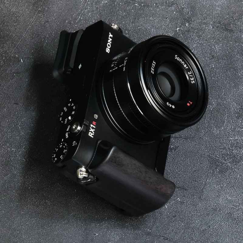 Sony RX1R3 Grip Wood MS - iWoodStore