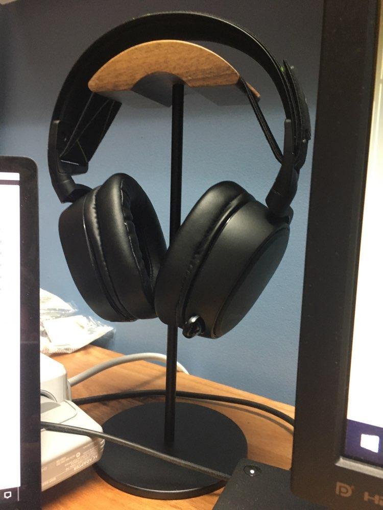 Wood Headphone Holder Stand - iWoodStore