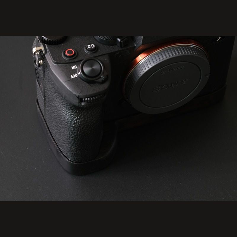 Wooden Handle Grip for Sony A7R5 A7M4 A7R4 A7S3 A9M2 A1 - iWoodStore