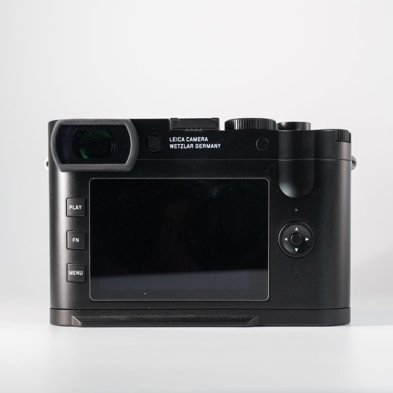 Wooden Leica Q3 Q2 Grip Handle - iWoodStore