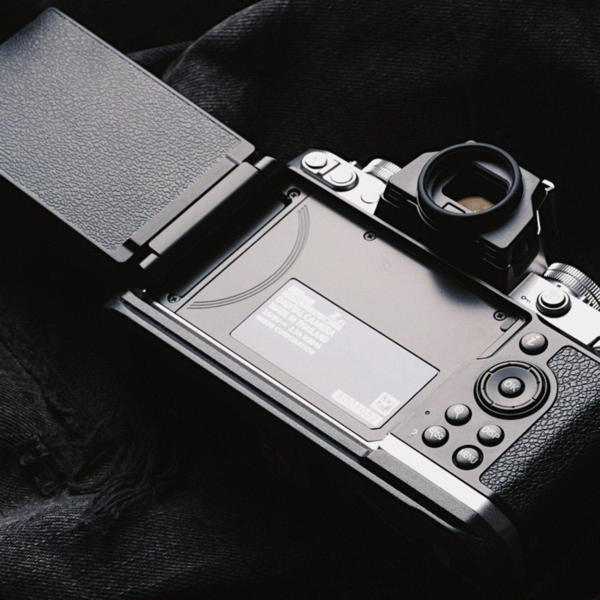 Wooden Nikon Zfc Hand Grip - iWoodStore