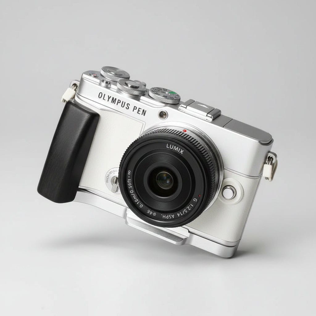 Wooden Olympus PEN EP7 Grip MS Design - iWoodStore